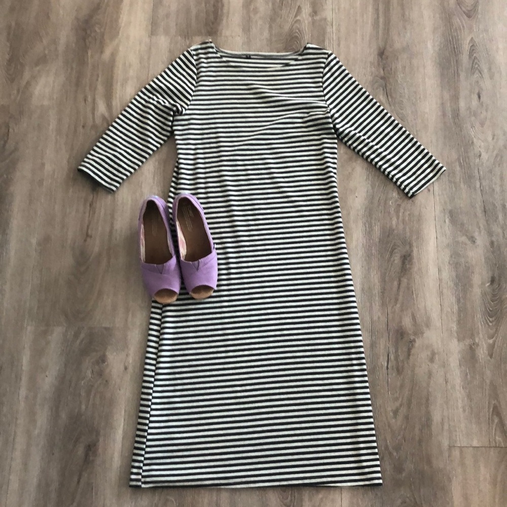 Boutique Gray stripe dress
